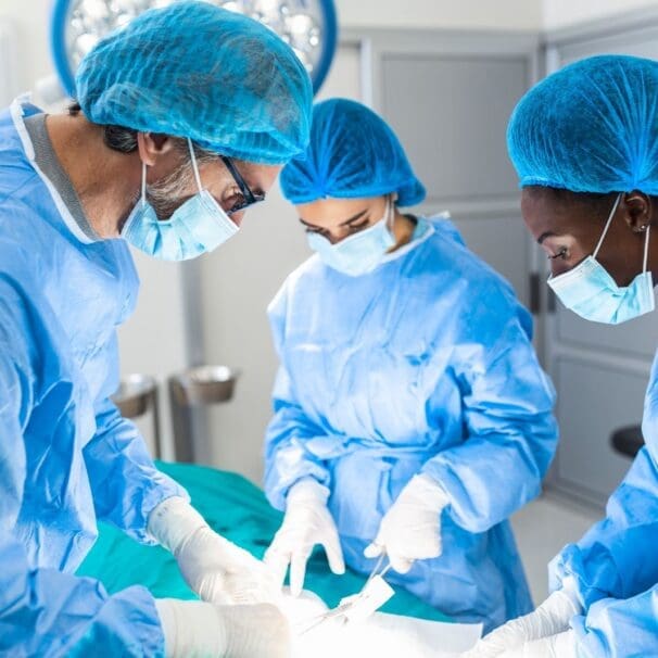 transplant-surgeon